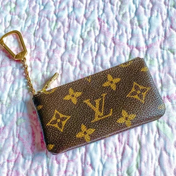 Louis Vuitton Key Pochette Cles Wallet 🤎